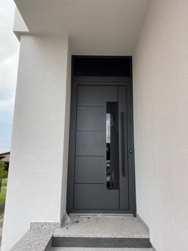 d9c1ffe0-ac71-4f45-b336-d2b848df04a4